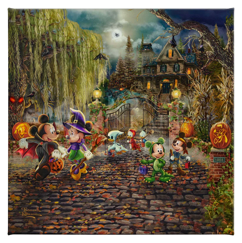 Mickey and Minnie Halloween Fun
