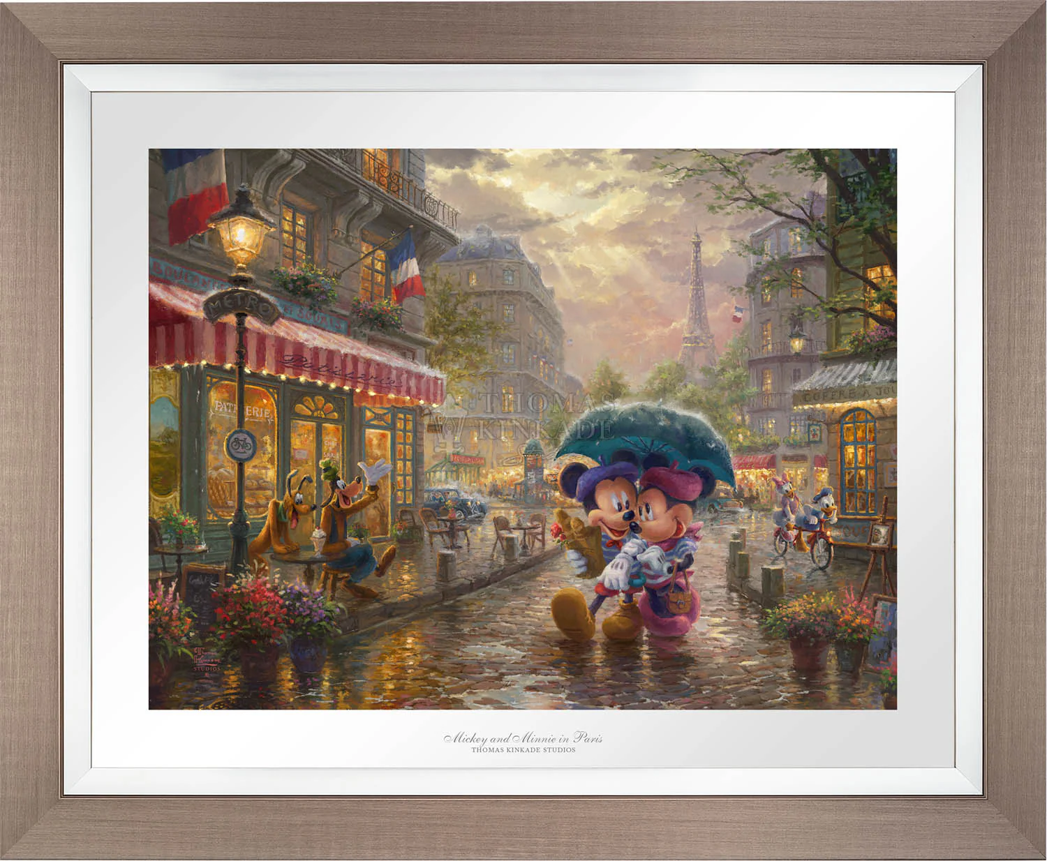 Disney - Mickey and Minnie in Paris - Image 5